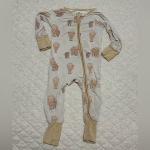 CADEN LANE HIGHLAND COW ZIPPIE